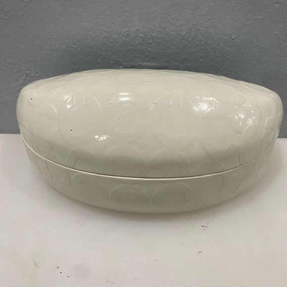 Coach sunglasses - Picture 4 of 10